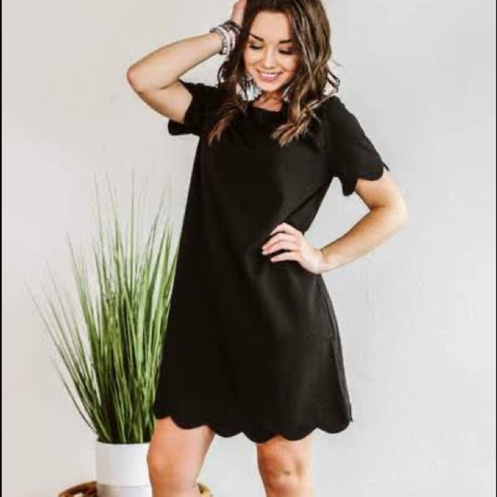 Scallop Trimmed Short Sleeve Mini Dress Boutique